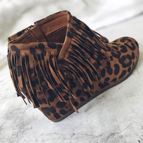 Leopard Print Fringe Wedge Booties - Picture 4 of 5